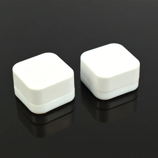 Logotipo personalizado Square Cube Qube 5ml 9ml Tarro de vidrio blanco opaco con tapa